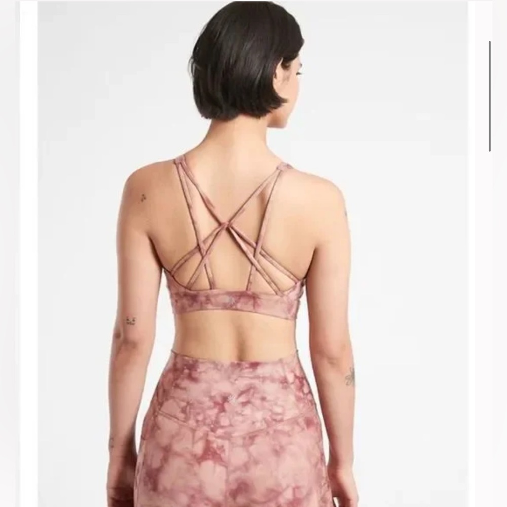 NWT Athleta Solace Printed Sports Bra Yoga Riptide Palermo Size Medium - Picture 4 of 13